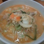日高屋 - モツ野菜ラーメン