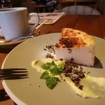 Goodspoon - バスクチーズケーキ、コーヒー