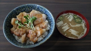Wagyuu Sakana Hirasawa - ポークステーキ丼。