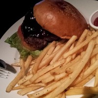 ウルフギャング・パック カフェ 愛知芸術文化センター店 - 