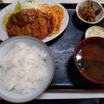 Miyoshi ya - ﾋﾚとんかつ定食