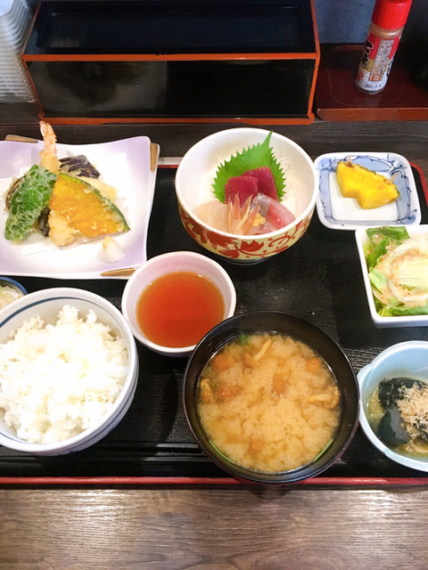 どん亭 大町西公園 魚介料理 海鮮料理 食べログ どん亭 大町西公園 魚介料理 海鮮料理 食べログ