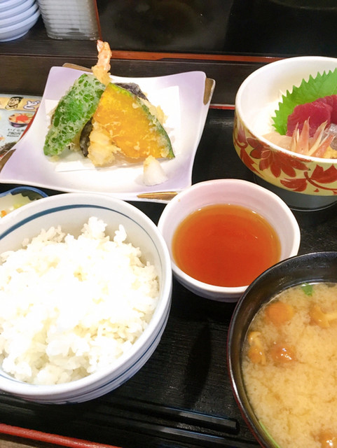 どん亭 大町西公園 魚介料理 海鮮料理 食べログ どん亭 大町西公園 魚介料理 海鮮料理 食べログ