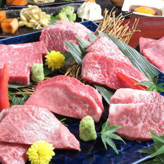 素材を活かす技術に自信有◎最適な切り方で柔らかいお肉を表現