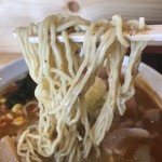 煮干らーめん 紫乱  - 麺は専用麺みたいです