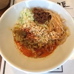 担担担 - 汁なし担々麺（トッピング・白ネギ、ナッツ、辛もやし）
