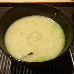 神楽坂 石かわ - 蕪と鯨、ごぼうの白みそ仕立て