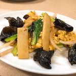 中華料理 福すい - 卵ときくらげ炒め　390円