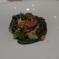 リストランテ　ウミリア - 雲丹のアーリオオーリオ　イカ墨を練り込んだタリオリーニ