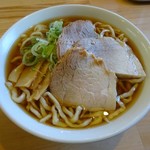 高長まるしげ - 中華そば(並)650円