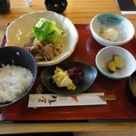 町家カフェ太郎茶屋鎌倉 - しょうが焼き定食