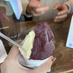 115268531 - 紫の部分はモーラ。酸味の少ないブラックベリーのような感じ