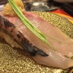 Akane-Ya Sushigin - 茜屋 すしぎん 平出店(栃木県宇都宮市平出町)関あじ 350円