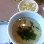 大正浪漫焼肉 金剛園 ろまん亭 - スープと漬物(ランチ)