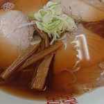 くどうラーメン - このラーメンにはネギが良く合う。