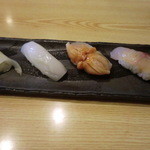 鮨処 ゆきむら - 握り：墨イカ、赤貝、白甘鯛