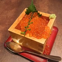 肉匠 とろにく 恵比寿店 -  いくらおろし枡盛り