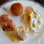 アンカーズラウンジ - 魚介のグラタン  他色々～