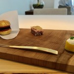 ラ クレリエール - 2019.8.  ブーダンノワールのミニバーガー/パテドカンパーニュ/セルヴェルドカニュ