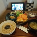 玄三庵 西梅田店 - お豆腐とふんわり玉子の和風エビチリソース