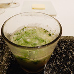 カンテサンス - ムール貝とセロリ、ハーブの冷製仕立て