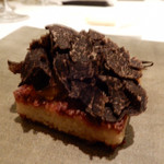 カンテサンス - 黒トリュフ　雲丹　クスクスとパルミジャーノチーズ