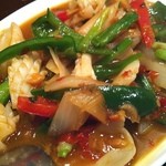 タイ料理JUMPEE - イカ　ガパオ　おすすめです。　タイ料理JUMPEE 