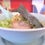 Yamaokaya - 醤油ラーメン＋白髪ネギ