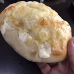ルマタン - チーズ塩パン