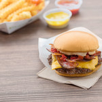 SHAKE SHACK - スモークシャック