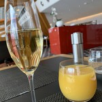 Sydney - International First Lounge - 