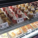 Leonard's Bakery - 