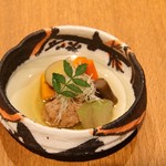 Bishukakou Yuraku - 須山醤油で炊く大山野菜の炊合せ680円