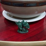 青龍 - ⑧マスター特製冷やしタンタンメン　側面