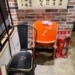 弘法市スタジアム広島 - どなたかの寄贈らしいですが、年間指定席?
