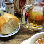 庚申酒場 - パンとウーロンハイ♪