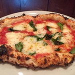 Pizzeria fabbrica 1090 - マルゲリータ