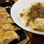 Chuuka Dainingu Koku - 餃子＋インディアンチャーハン