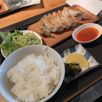 GYOZA BAR Comme a Paris - 