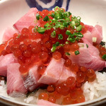 めしの助 - ぶりとろといくらの他人丼