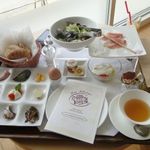 DINING ROOM IN THE MAIKO - 日本一贅沢なミラノの朝食