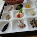 DINING ROOM IN THE MAIKO - 前菜９種盛り
