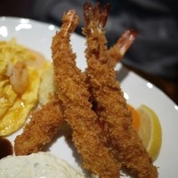 グリル満天星 麻布十番 新宿店 - エビフライアップ