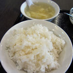 西安餃子楼 - ご飯とスープ