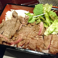 肉匠 牛虎 西中島店 - 