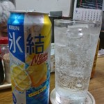 伊勢屋酒店 - 氷結レモンロング。