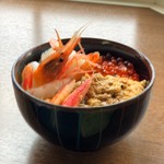 きくよ食堂 - 五色丼