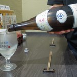 つかふき屋 - 呉春本醸造