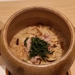 Yoshikawa - この日のご飯は、松茸と鯛の炊き込みご飯でした。