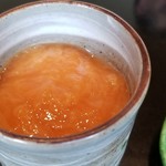 にい留 - (01)生このこソースの出汁茶碗蒸し
      単色なので同じ種類の海鼠を選別して仕入れ、取り出している事になります！
      1匹の海鼠から取り出せる卵巣はほんの少しなので、膨大な作業量に絶句
      （￣□￣;)！！